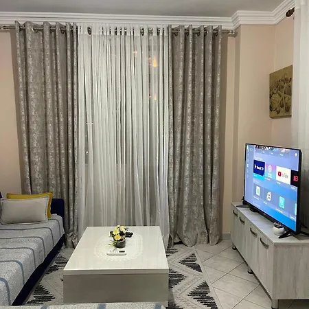 Prendi's In Appartamento Golem (Tirana)